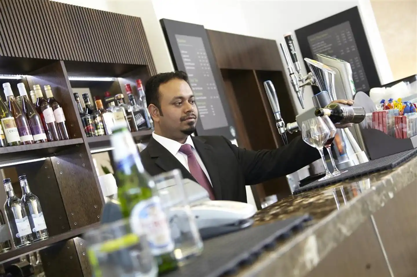 Park Grand London Heathrow Personen