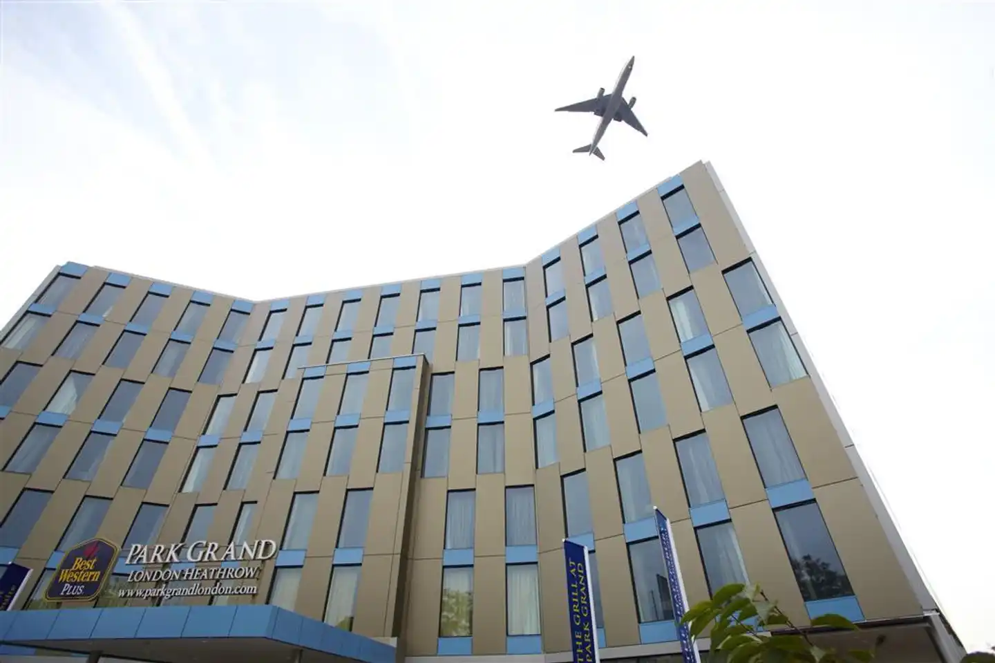Park Grand London Heathrow Aussenansicht