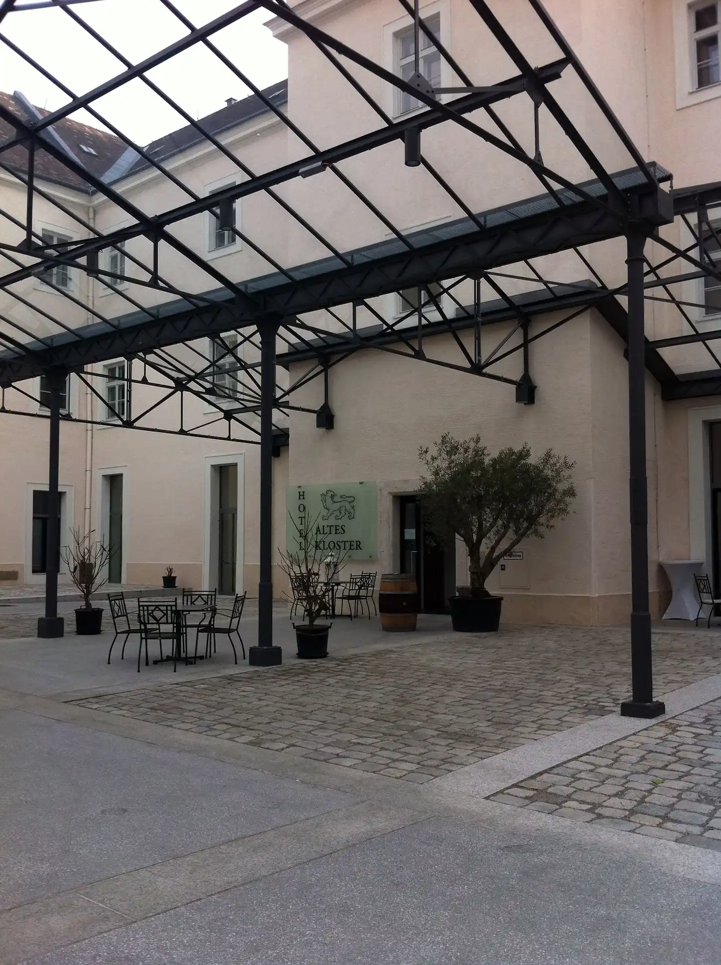Altes Kloster Terrasse