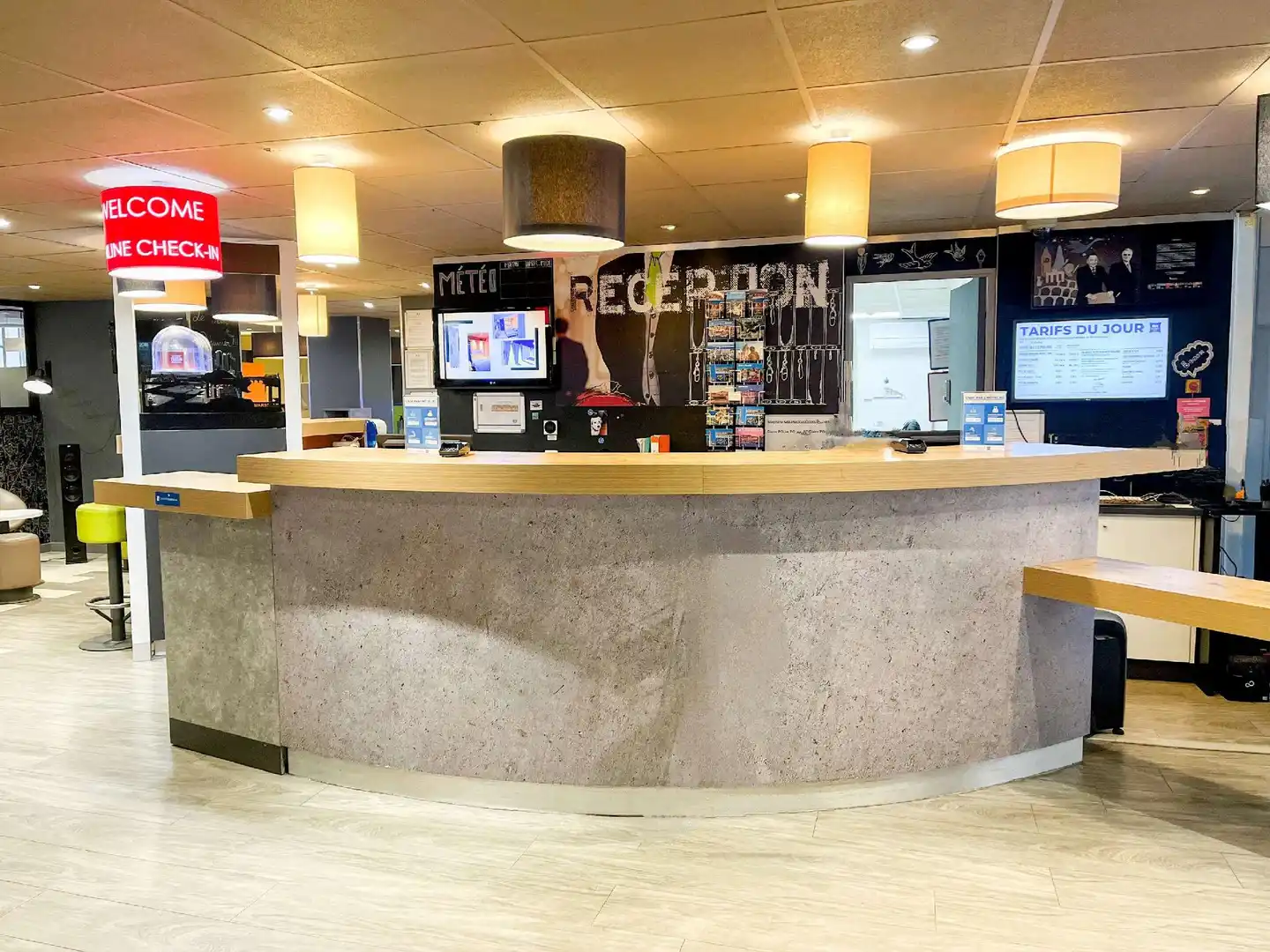 ibis budget Marseille Vieux-Port Lobby