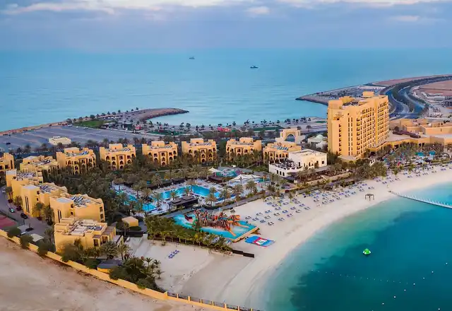 DoubleTree by Hilton Resort & Spa Marjan Island Strand
