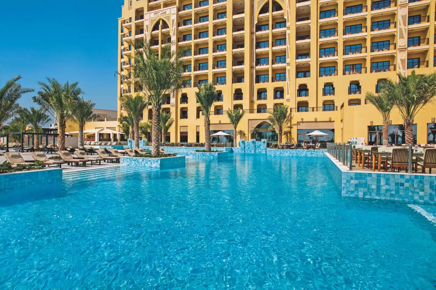 DoubleTree by Hilton Resort & Spa Marjan Island Pool