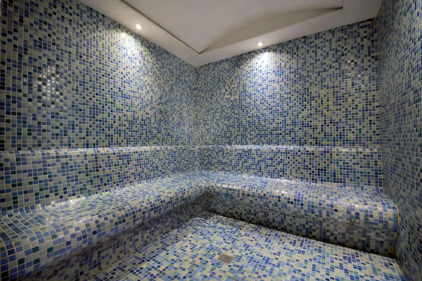 Dosso Dossi Hotels Old City Wellness