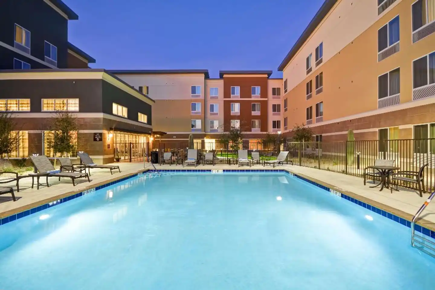 Homewood Suites By Hilton Phoenix Tempe Asu Area Pool