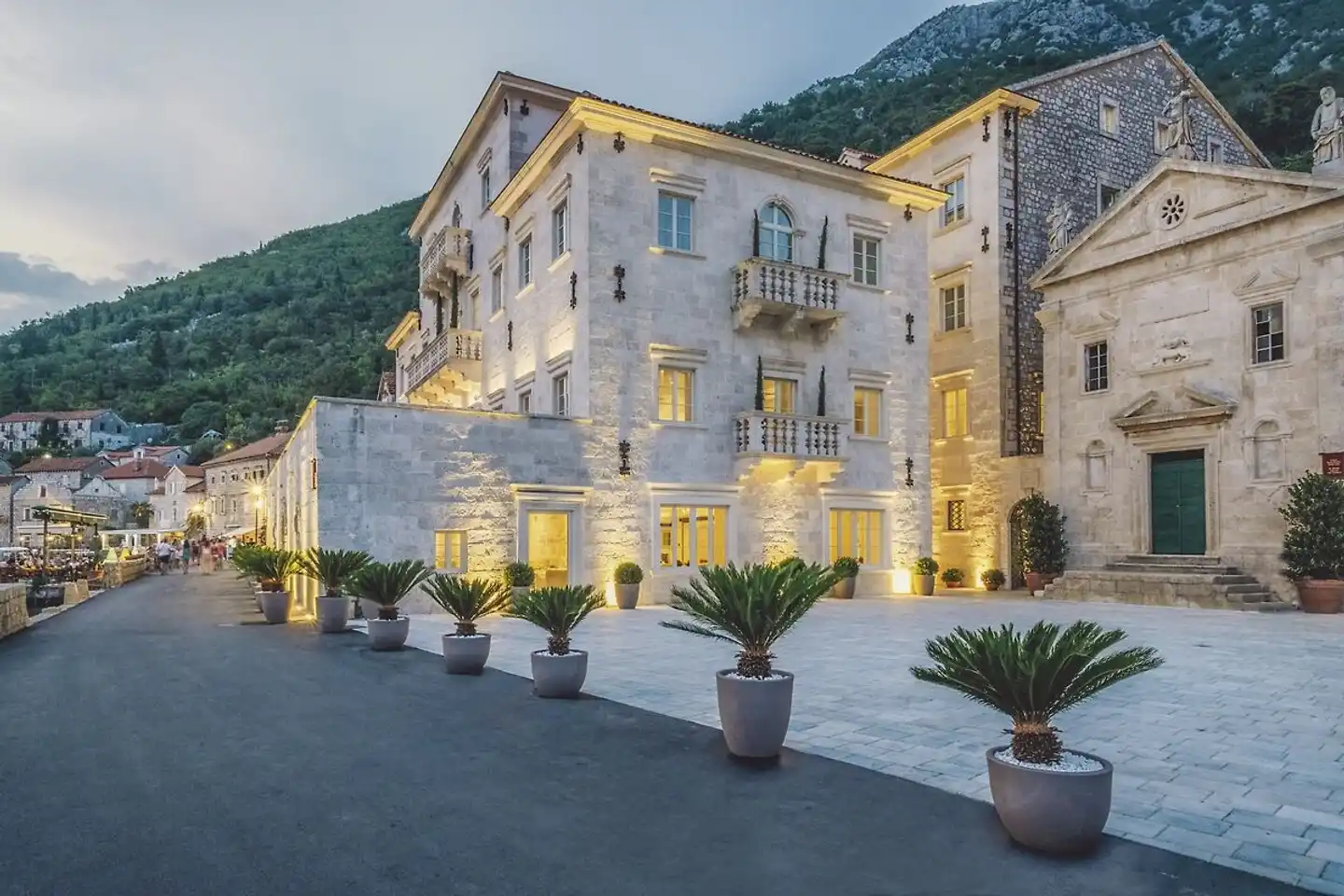 Heritage Grand Perast by Rixos Aussenansicht