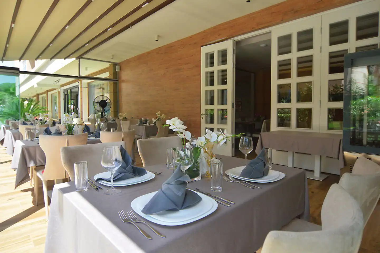 Sandy Beach Hotel Restaurant