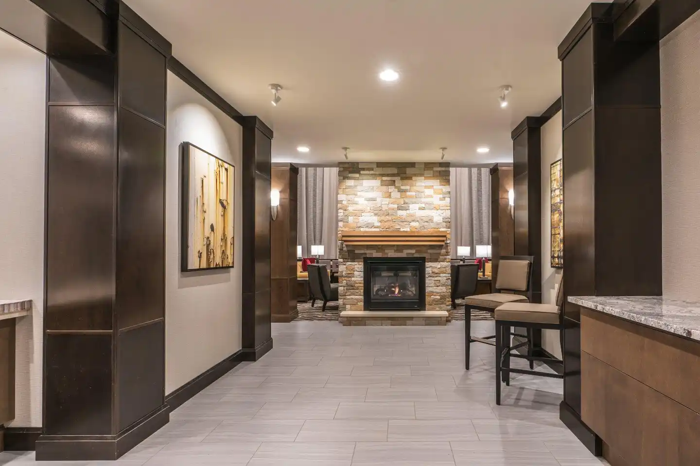 Staybridge Suites Anchorage Lobby