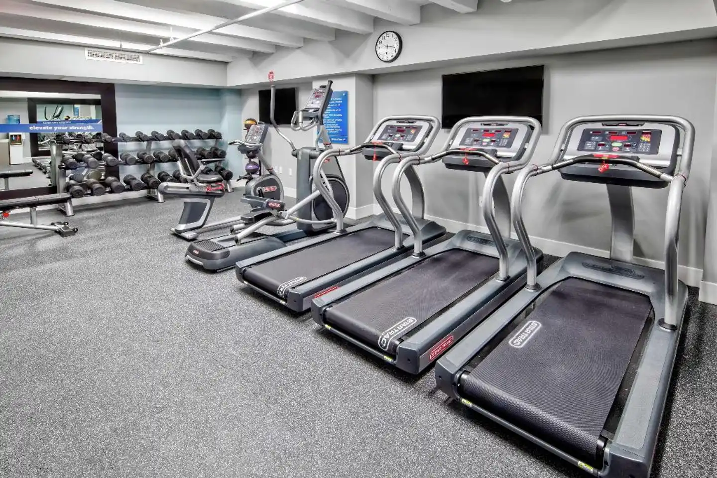 Hampton Inn Miami Beach - Mid Beach Sport und Entertainment
