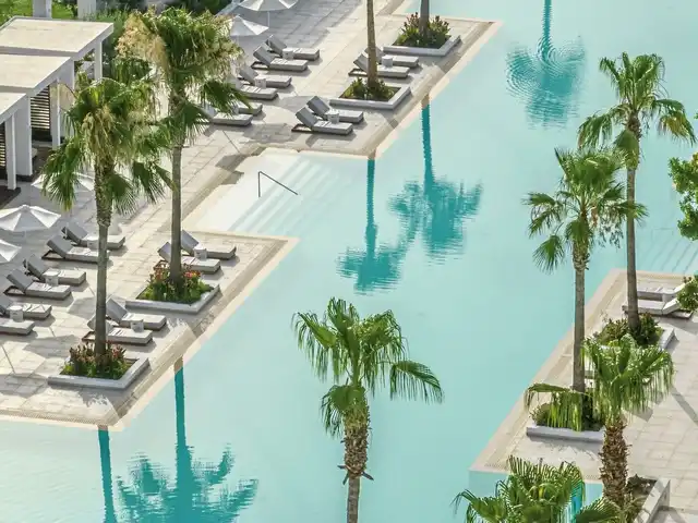Grecotel Lux Me Dama Dama Pool