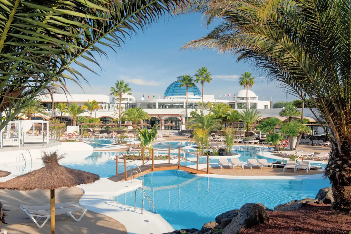 Elba Lanzarote Royal Village Resort Pool