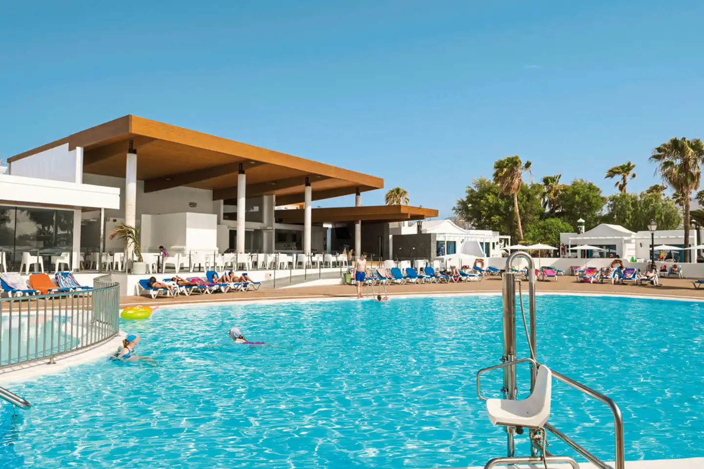 Hyde Park Lane Pool