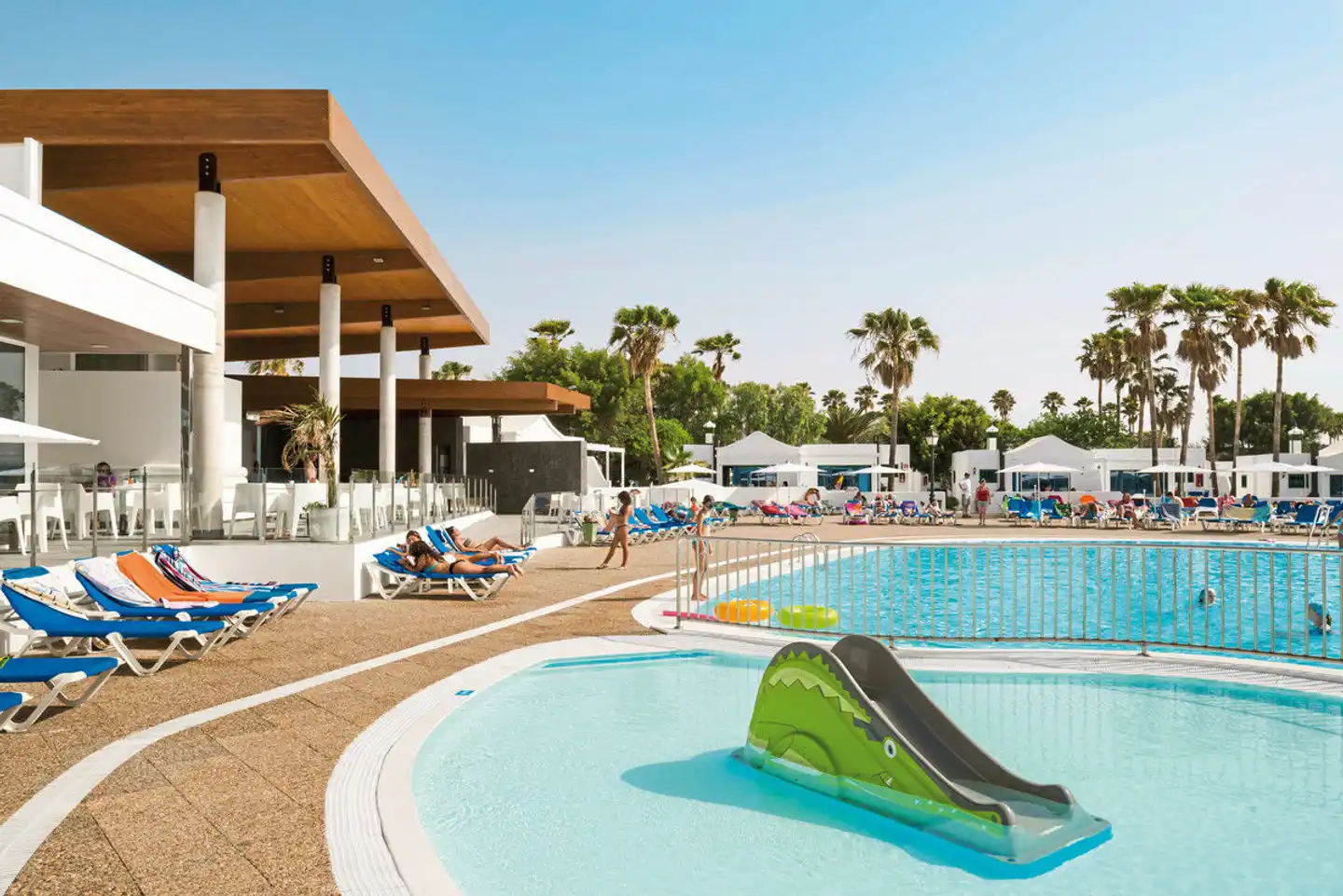 Hyde Park Lane Pool