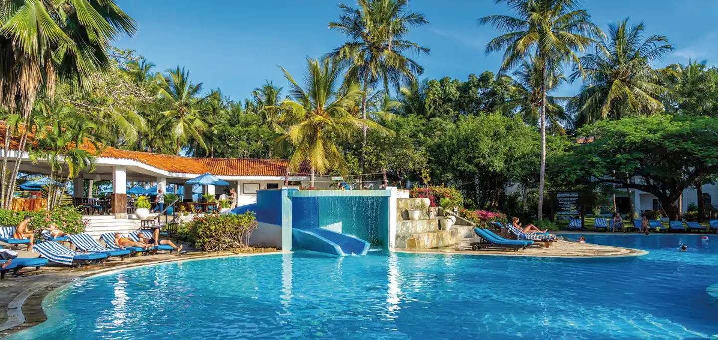 Diani Sea Resort Pool