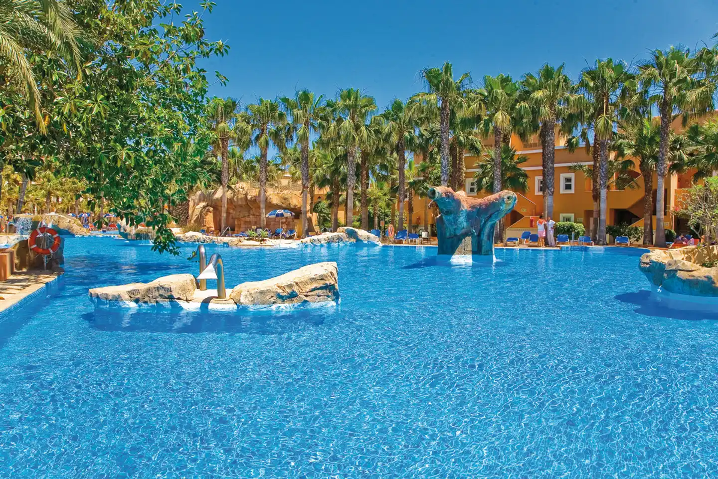 Playacapricho Pool