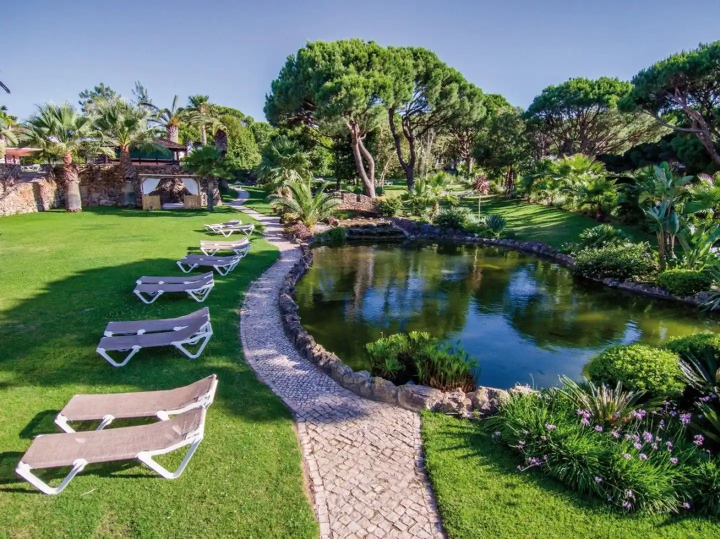 Falésia Hotel - Adults Only Garten