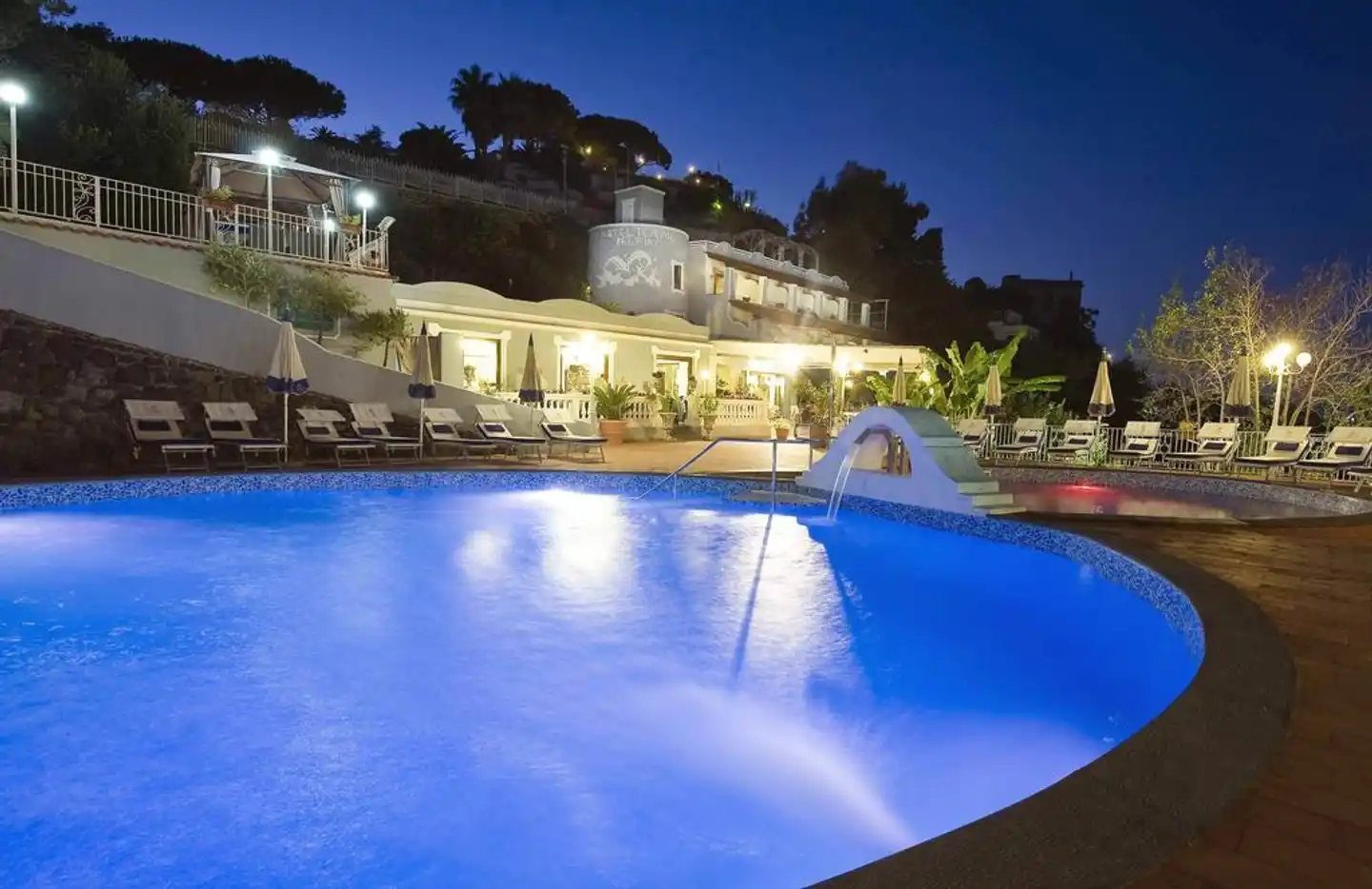 Strand Hotel Delfini Pool