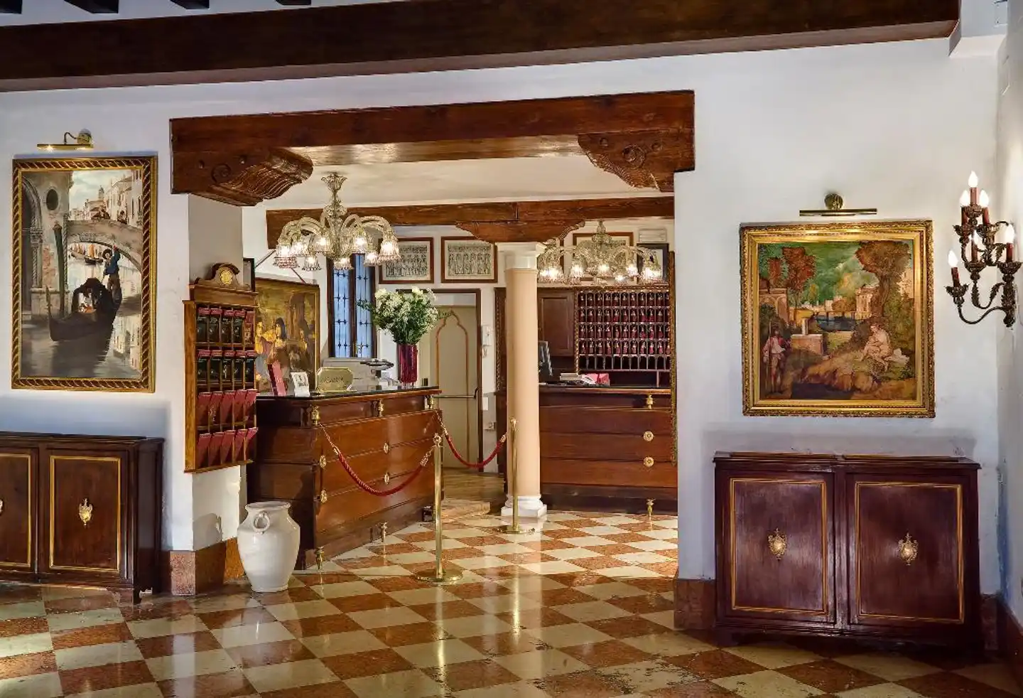 Hotel Giorgione Lobby