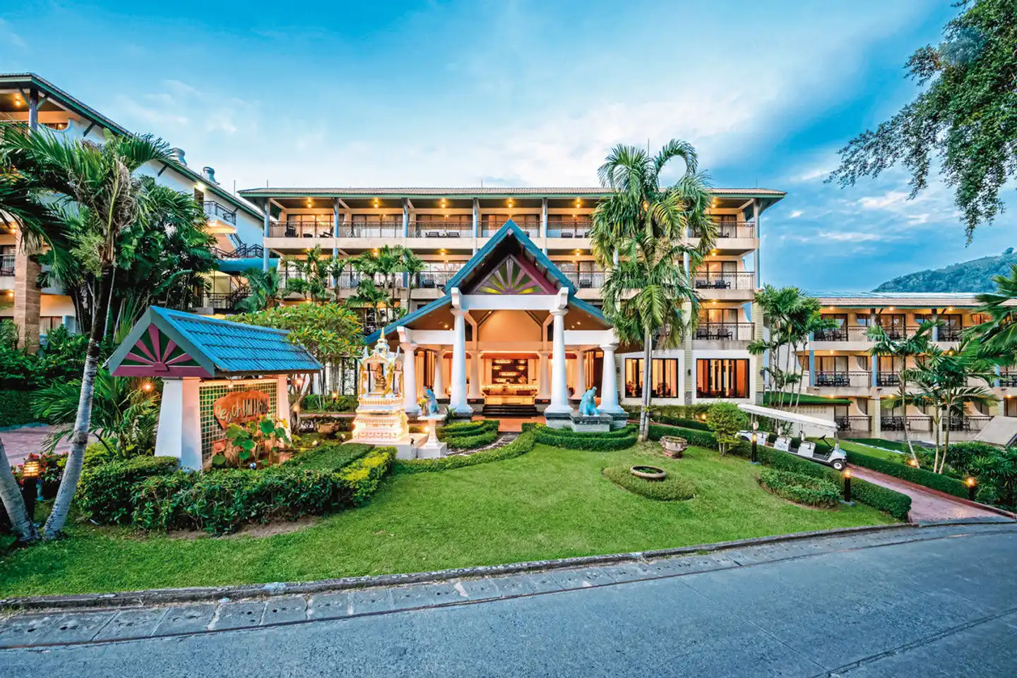 Peach Hill Resort & Spa Aussenansicht