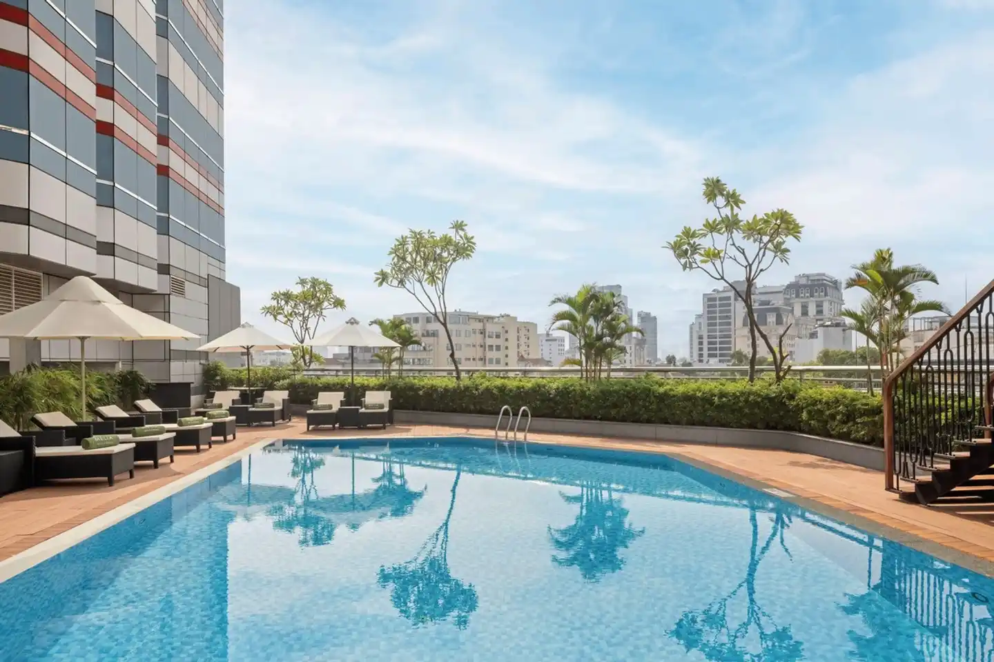 Meliá Hanoi Pool