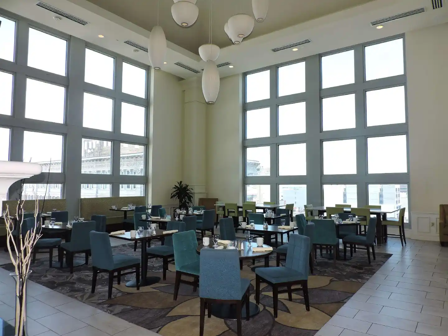 Hilton Garden Inn Philadelphia Center City Restaurant