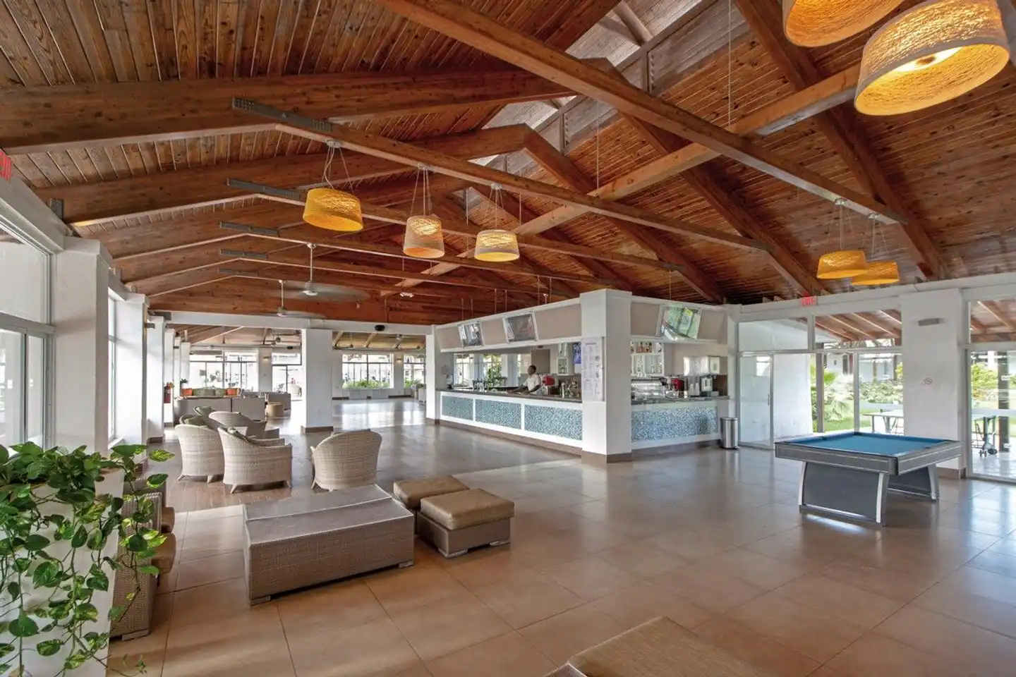 Viva Fortuna Beach by Wyndham Lobby