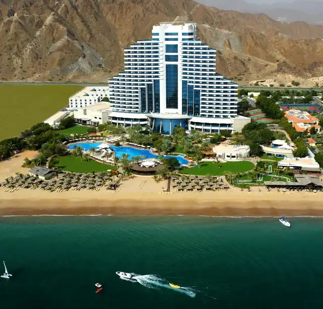 Le Meridien Al Aqah Beach Resort Aussenansicht