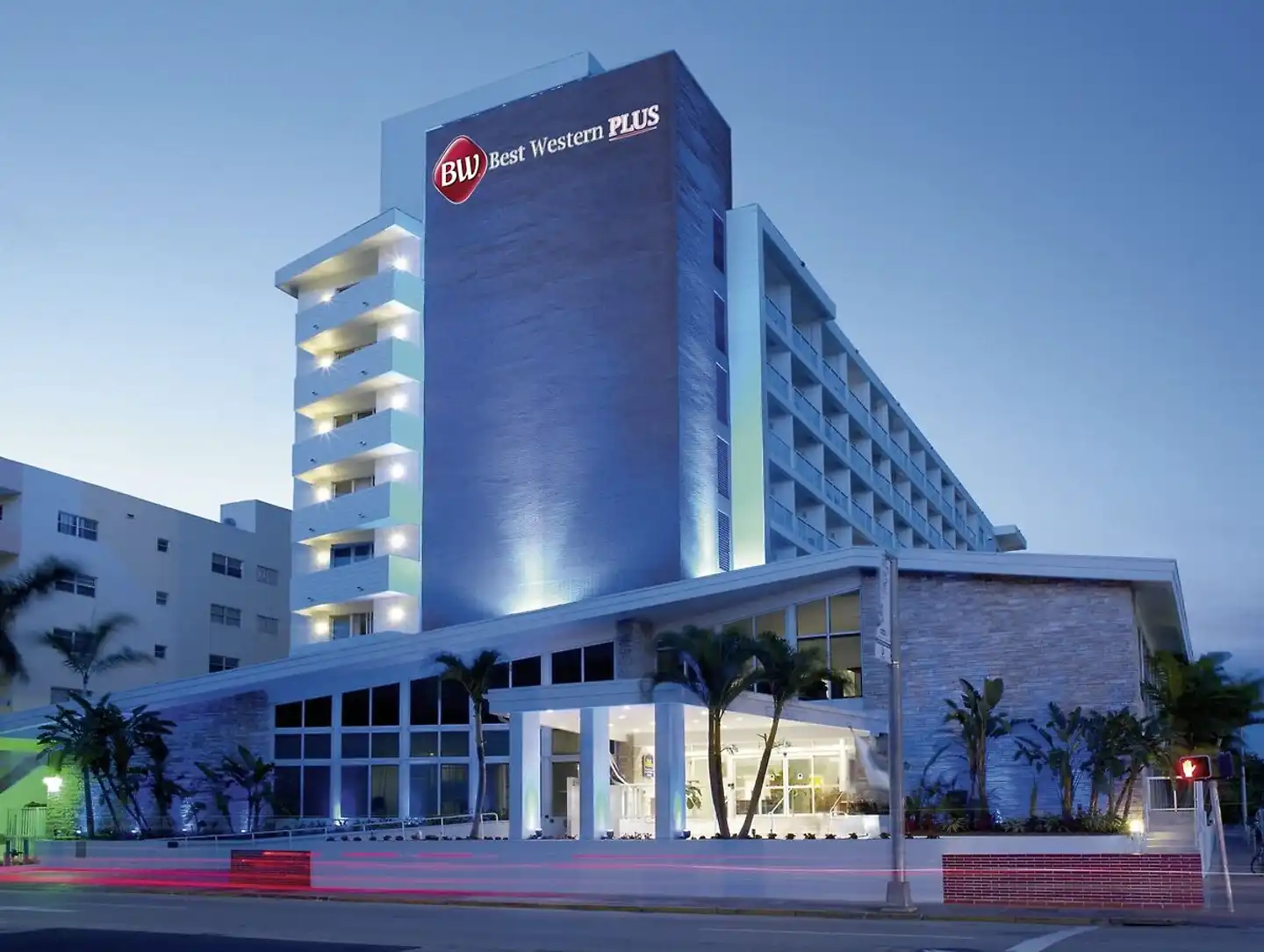 Best Western Plus Atlantic Beach Resort Aussenansicht