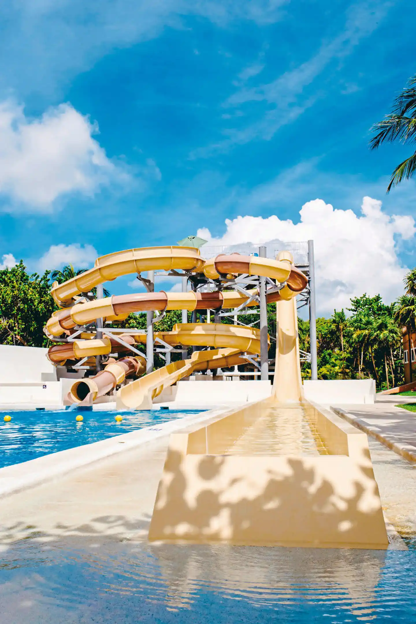 Dreams Sapphire Resort & Spa Pool