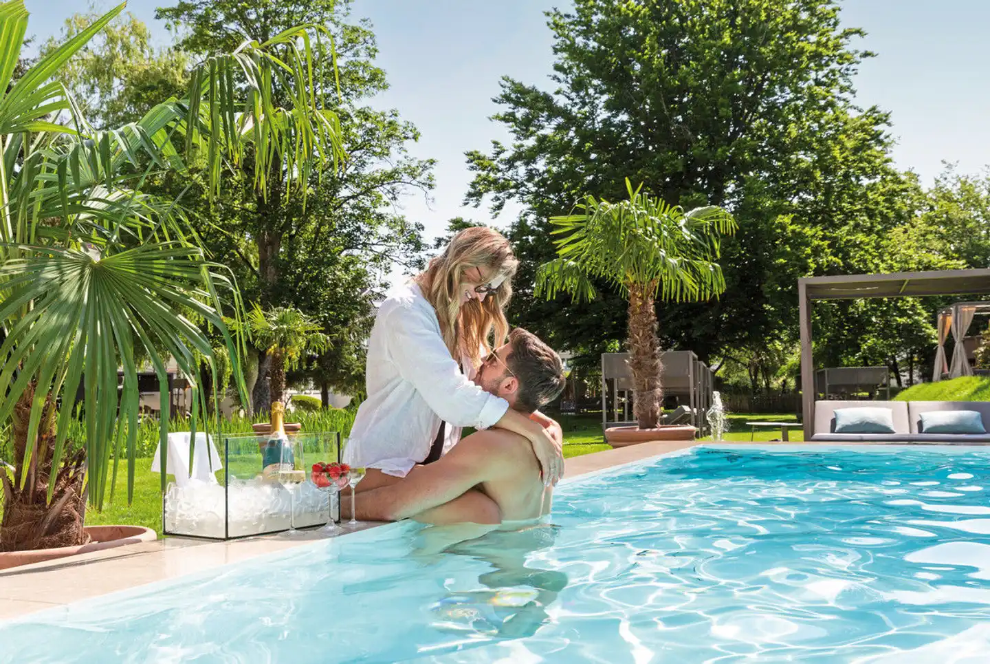Das Parkhotel Pool