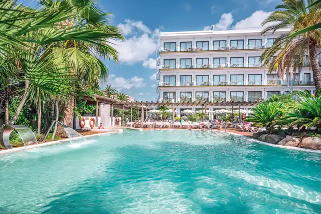 SUMUS Hotel Stella & Spa Aussenansicht