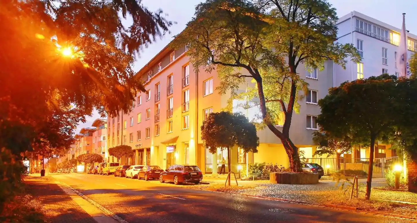 Best Western Macrander Hotel Dresden Aussenansicht