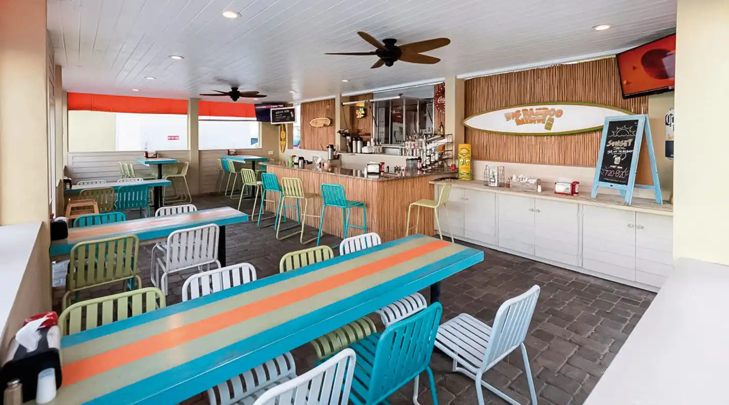 Sailport Waterfront Suites Sport und Entertainment