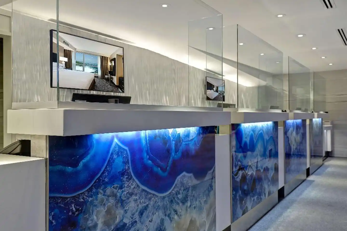 Embassy Suites by Hilton Niagara Falls Fallsview Lobby
