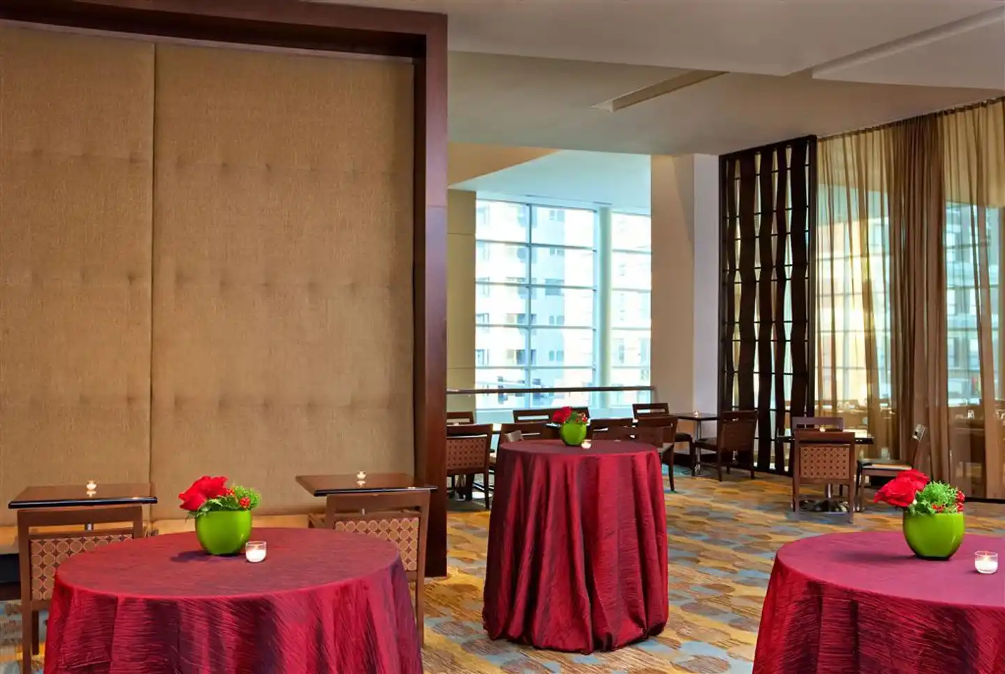 The Westin Boston Seaport District Lobby