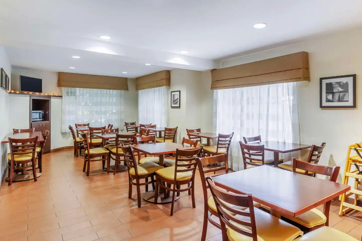 Sleep Inn SeaTac Restaurant