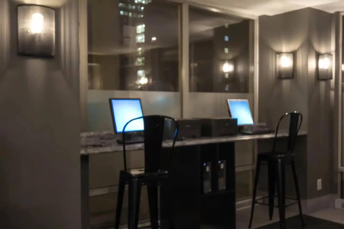 Hôtel Faubourg Montréal Bar