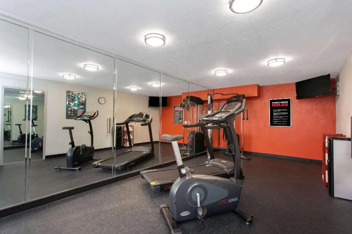 Days Inn by Wyndham Orlando Conv. Center/International Dr Sport und Entertainment