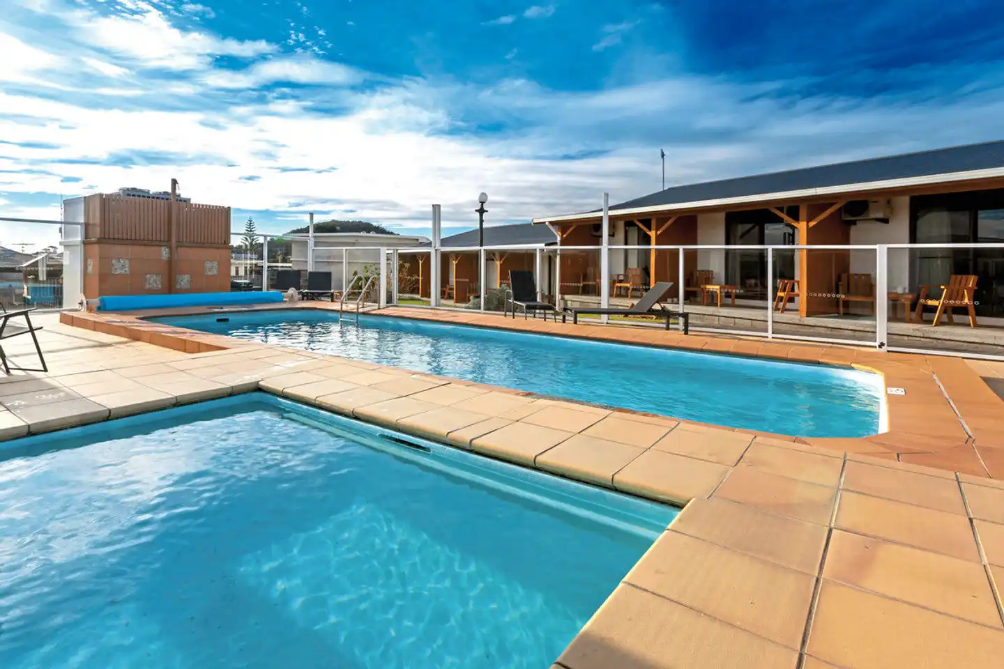 Beachfront Bicheno Pool