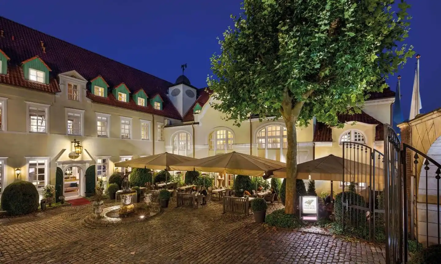 Best Western Premier Parkhotel Engelsburg Aussenansicht