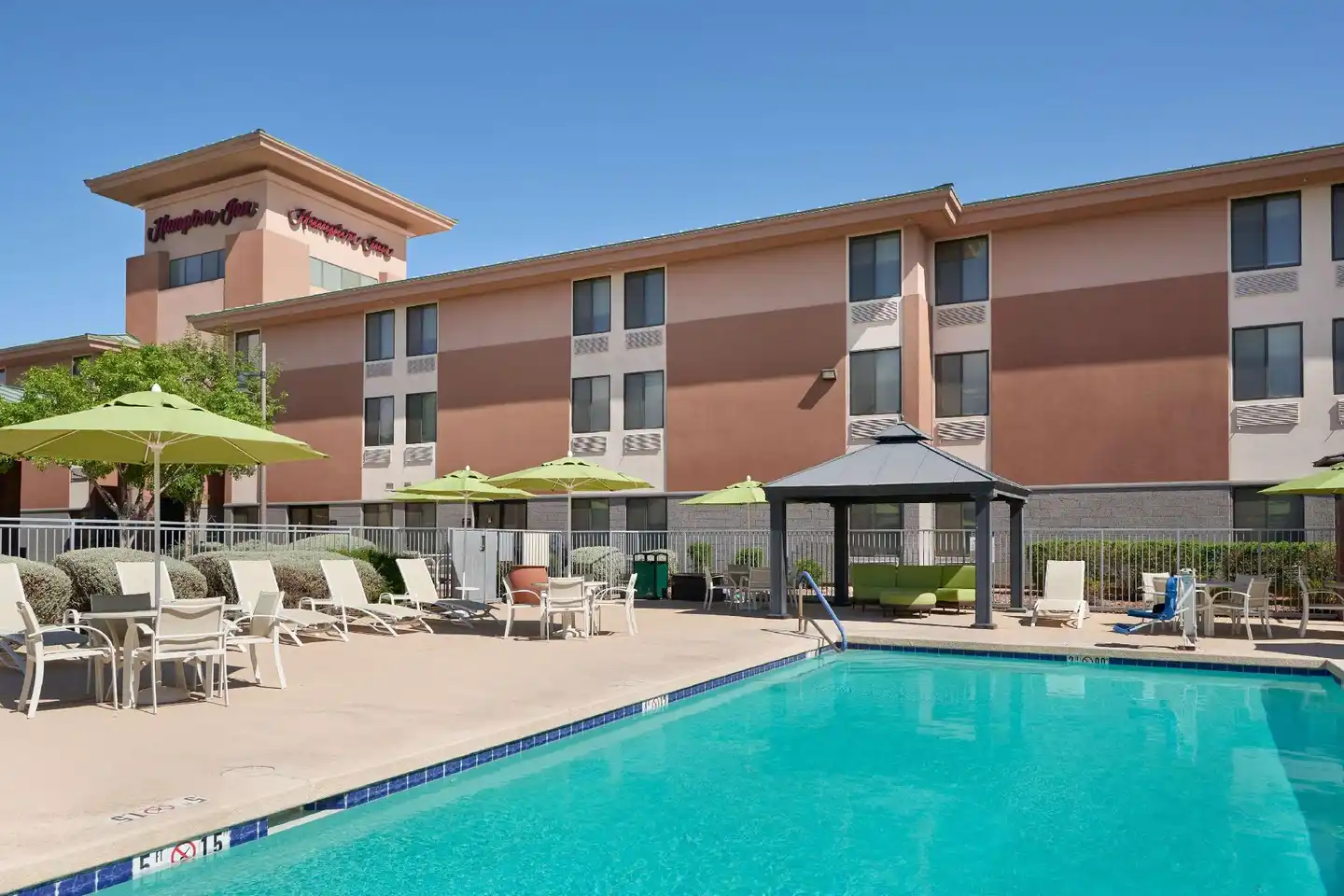 Hampton Inn Phoenix/Anthem Pool