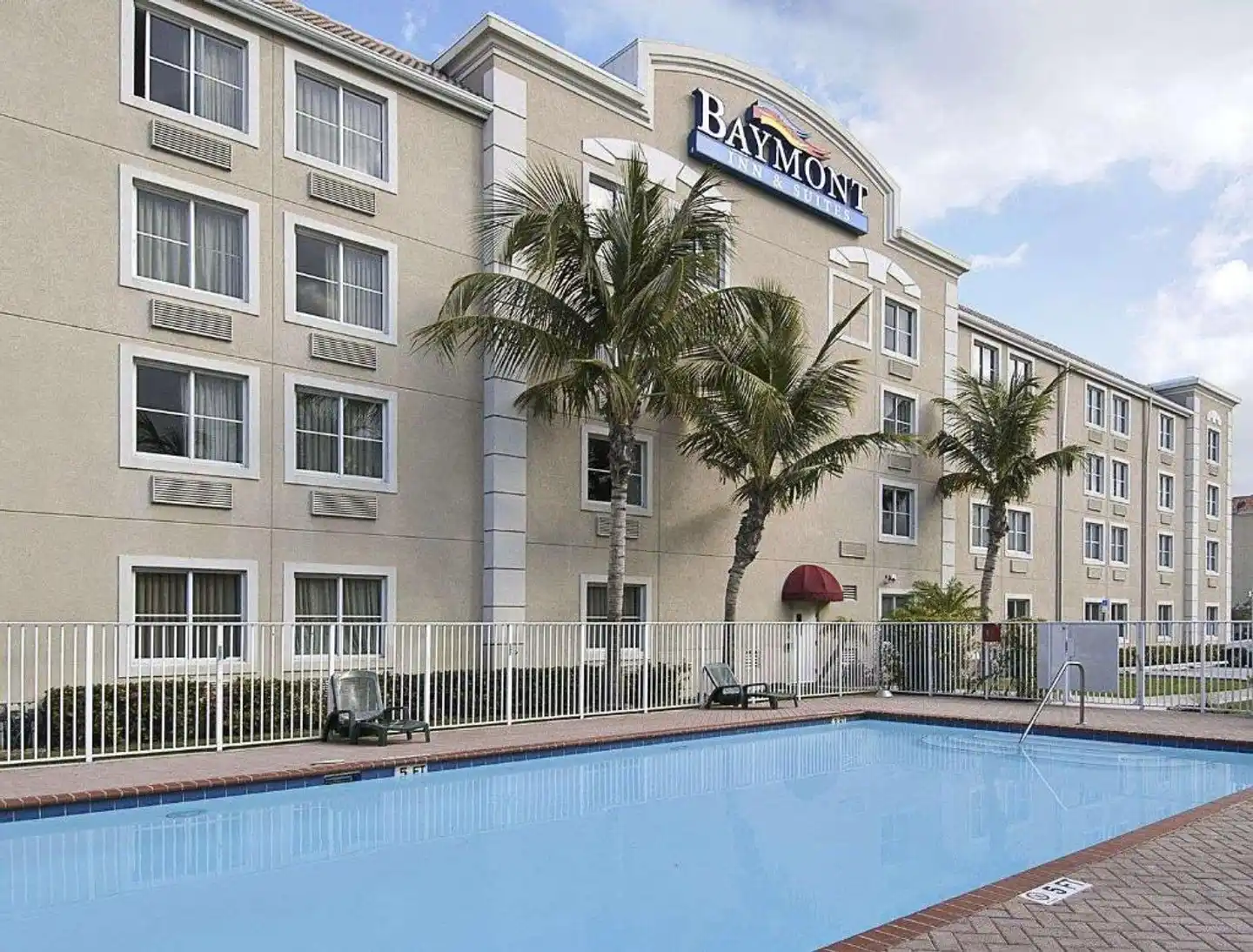 Baymont by Wyndham Miami Doral Aussenansicht