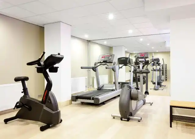 NH Amsterdam Zuid Sport und Entertainment