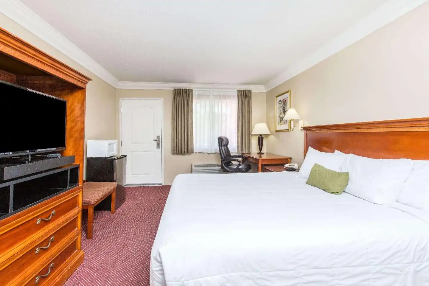 Days Inn by Wyndham Near City Of Hope Wohnbeispiel