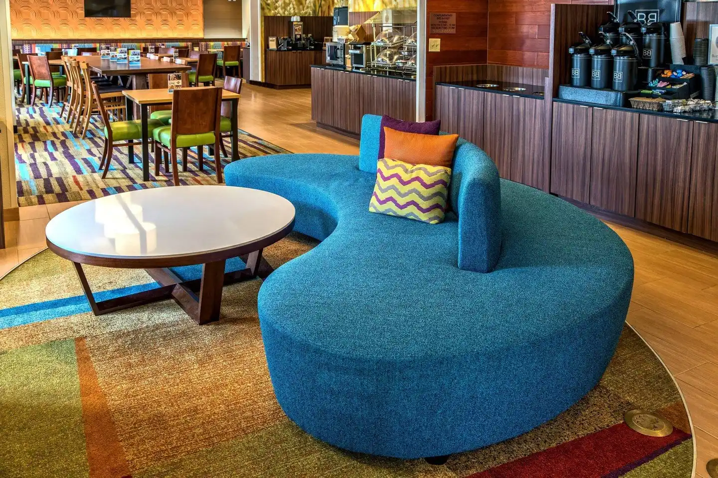 Fairfield Inn & Suites by Marriott Orlando Near Universal Orlando Resort Lobby
