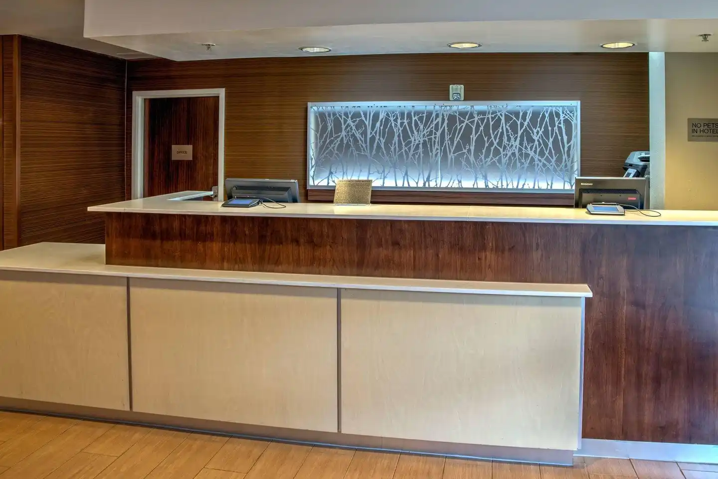 Fairfield Inn & Suites by Marriott Orlando Near Universal Orlando Resort Lobby