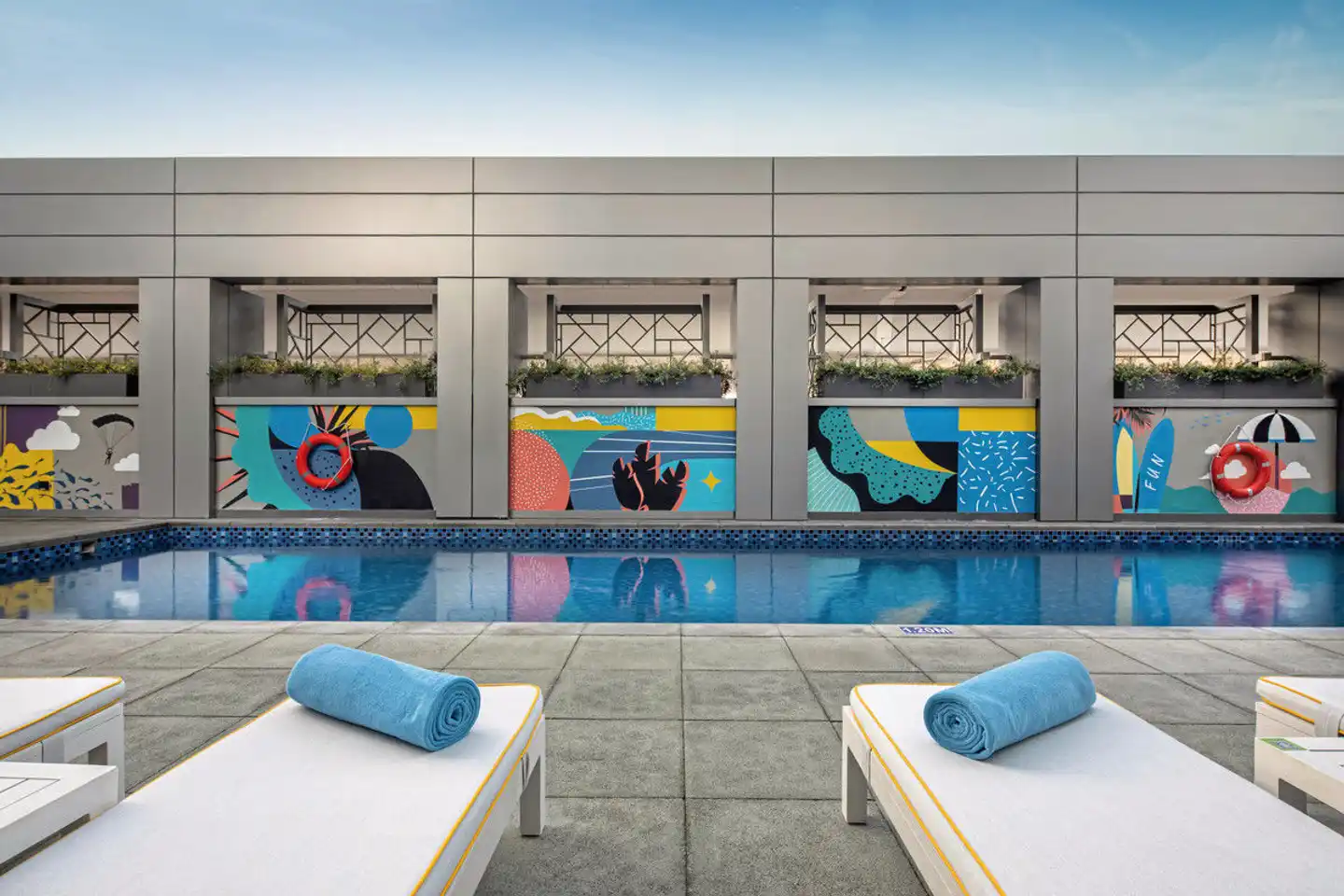 Rove Dubai Marina Pool