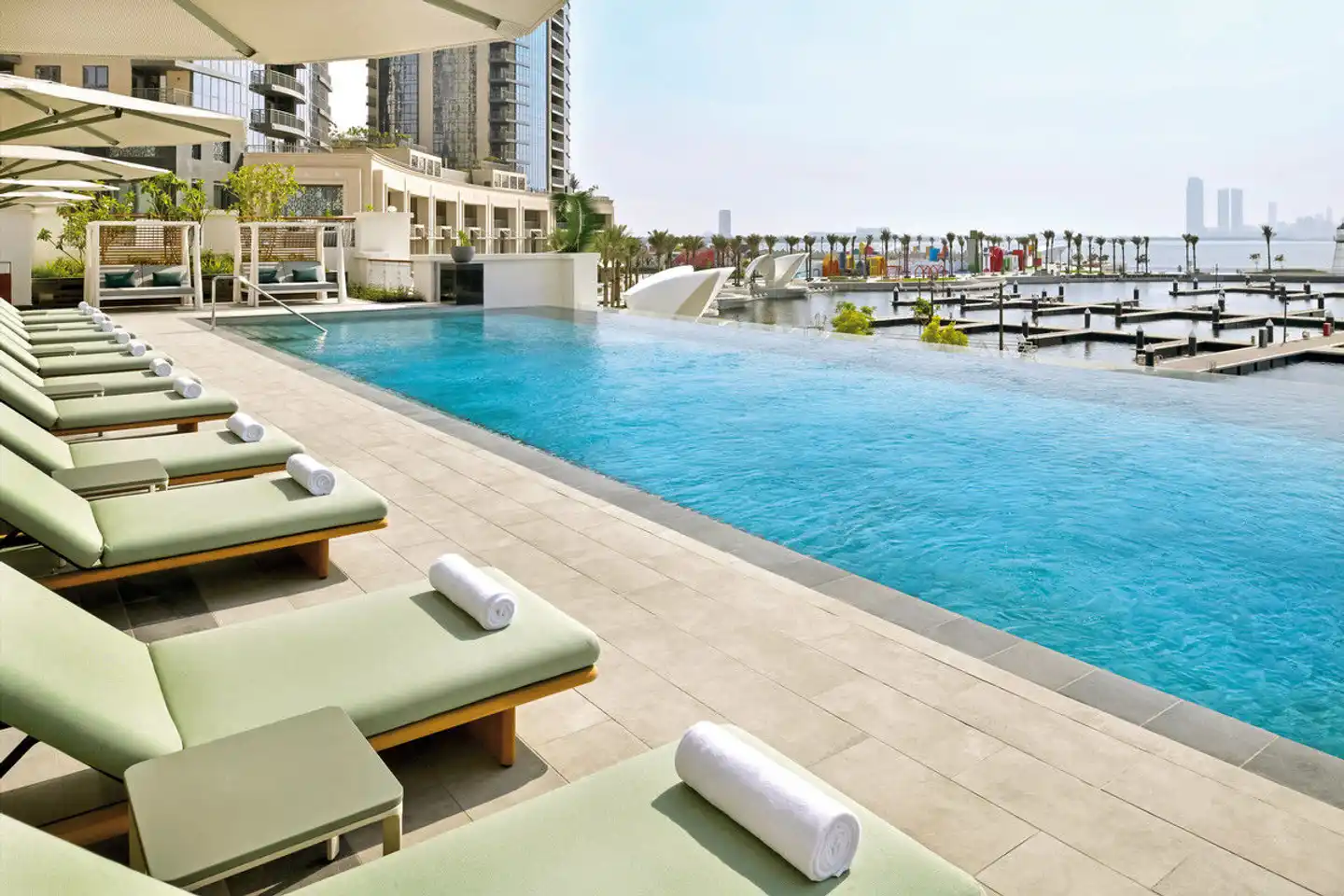 VIDA Creek Harbour Pool