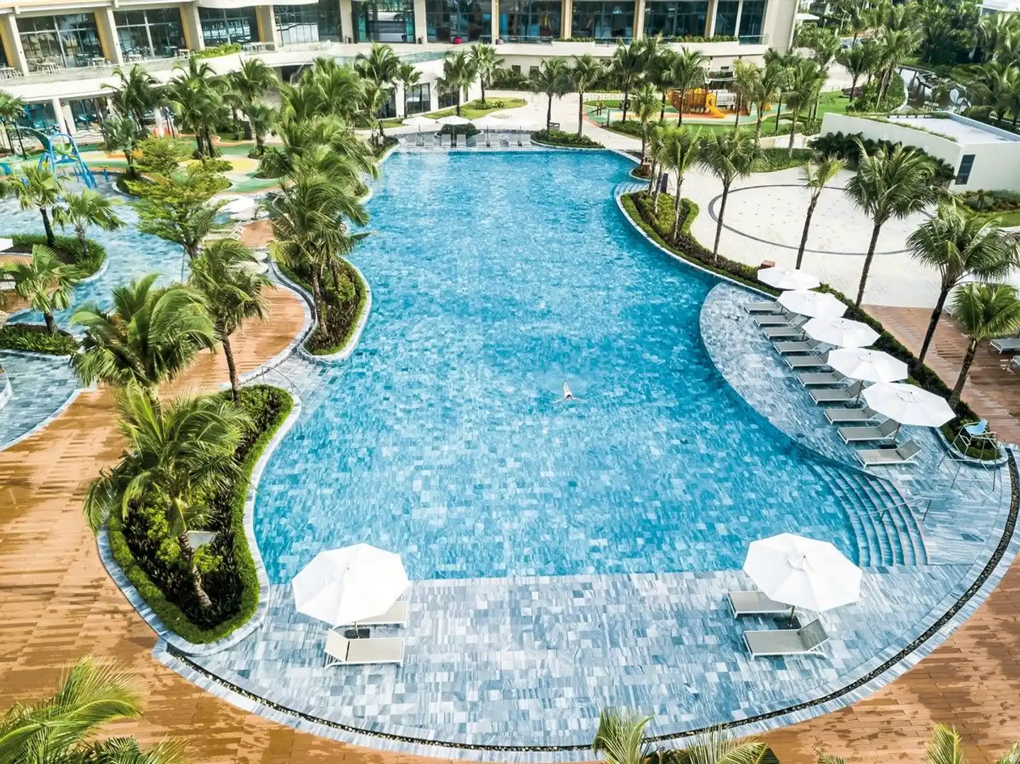 Dhawa Hotel Ho Tram Pool