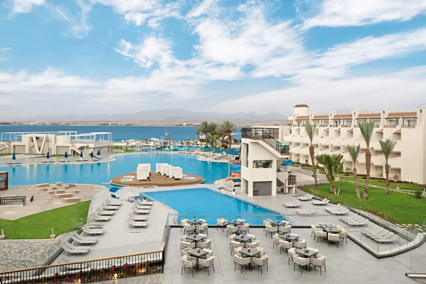 The V Luxury Resort Sahl Hasheesh Pool