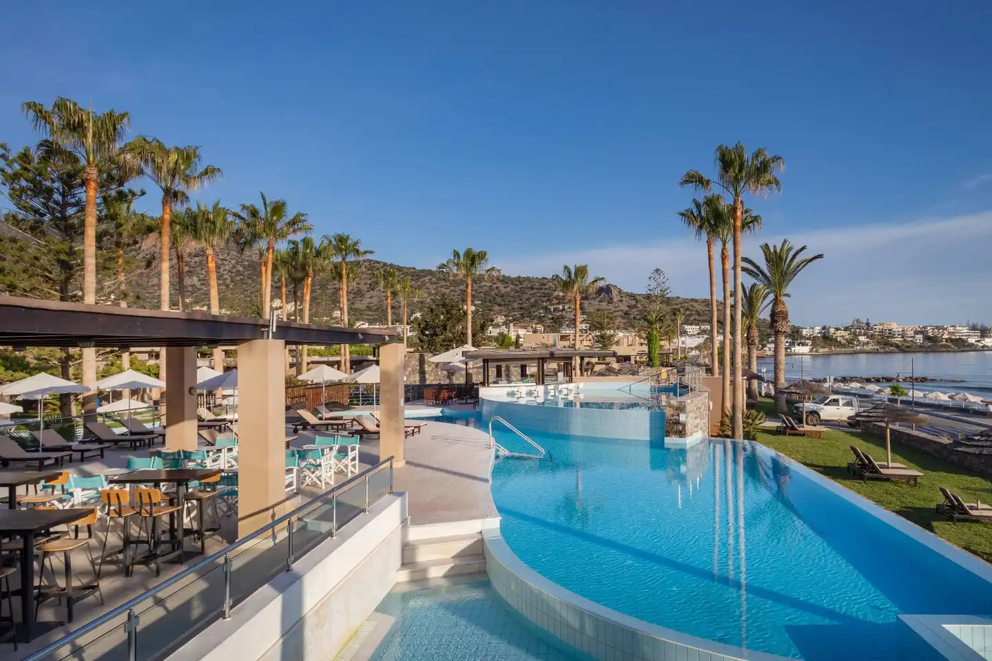 Blue Sea Beach Affiliated by Melia POOL